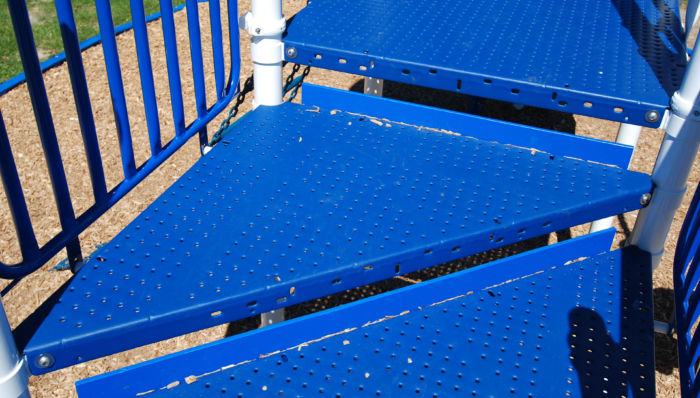 PVC Dipped Triangle Steel Deck